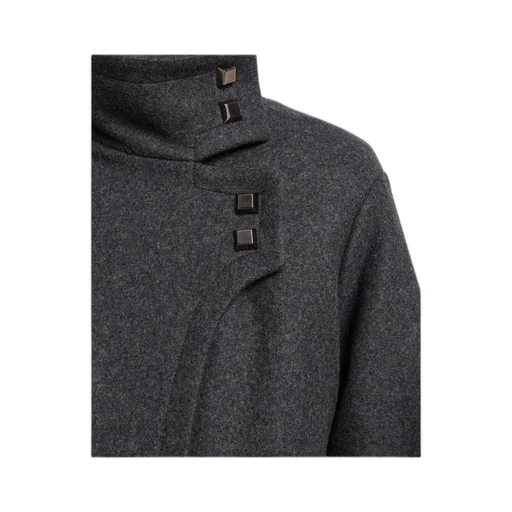 Button-Fastening Coat