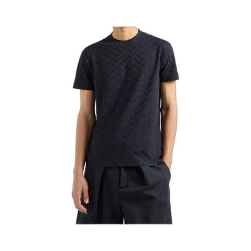 Short-Sleeved T-Shirt