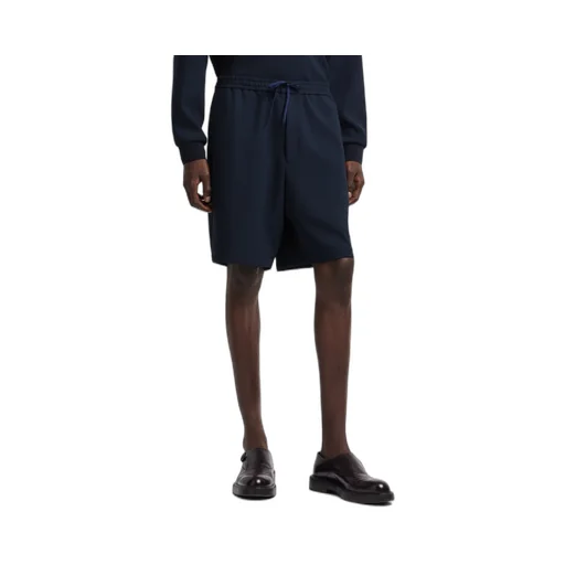 Elasticated-Waistband Shorts