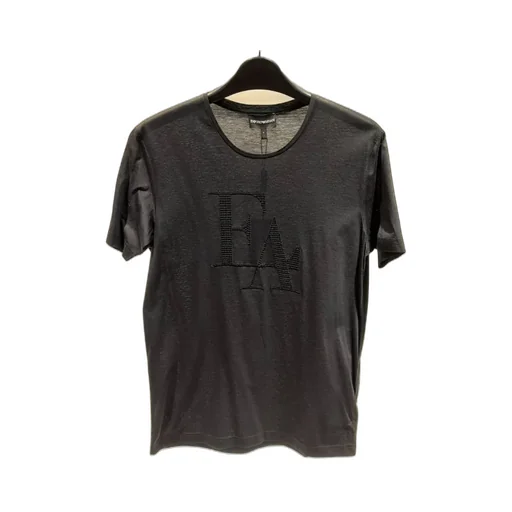 Short-Sleeved T-Shirt