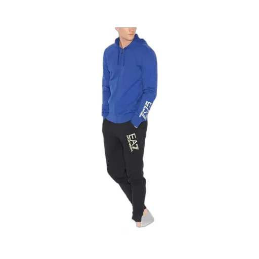 Logo Details Sports Suit