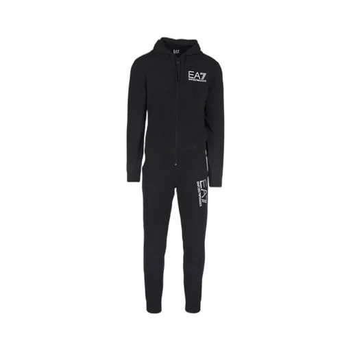 Logo Details Sports Suit