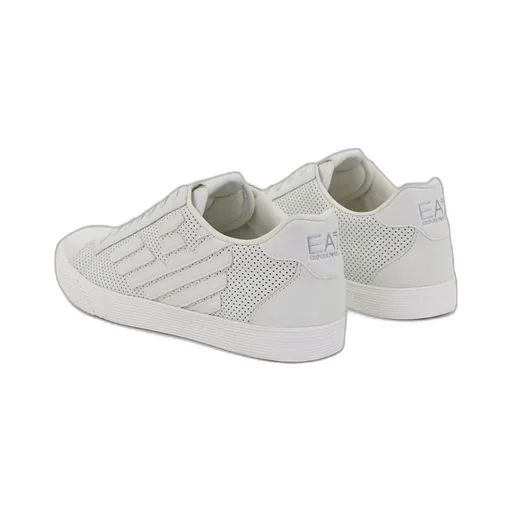 Logo Round-Head Casual Sneakers