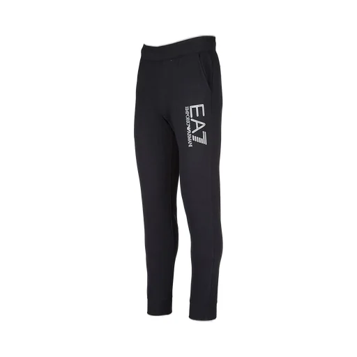 Logo Details Sports Suit