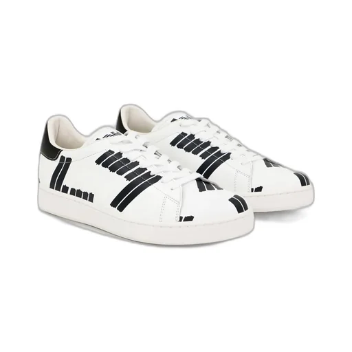 Logo Lacing Casual Sneakers
