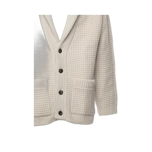 Buttoned V-Neck Knitwear