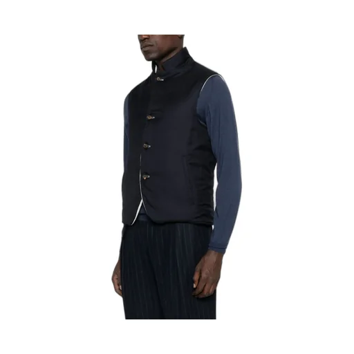 Button-Up Sleeveless Vest