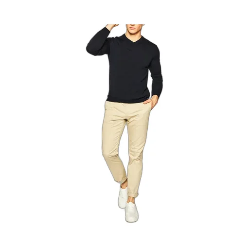 V-Neck Knitted Pullover