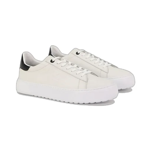 Logo Lacing Casual Sneakers