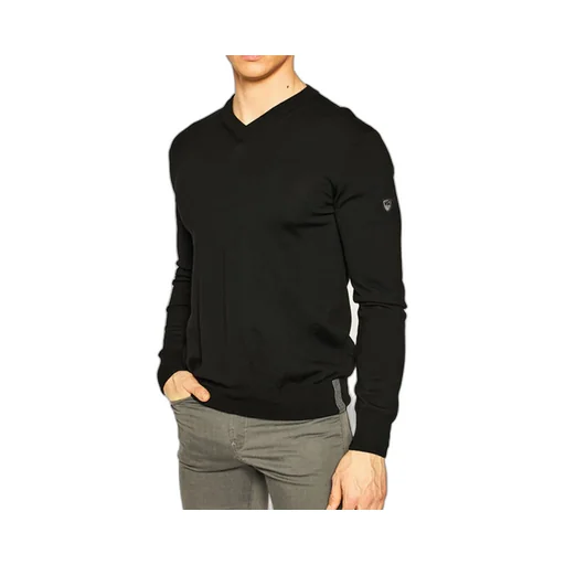 V-Neck Knitted Pullover
