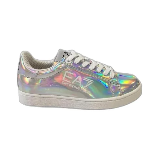 Logo Details Casual Sneakers