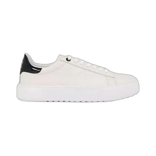 Logo Lacing Casual Sneakers