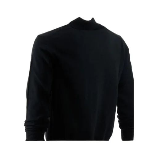 Long-Sleeved Pullover