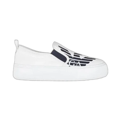Logo Details Casual Sneakers