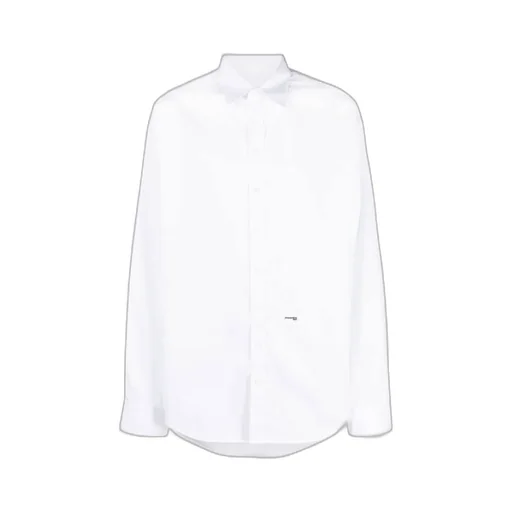 Buttoned Long-Sleeved Shirt