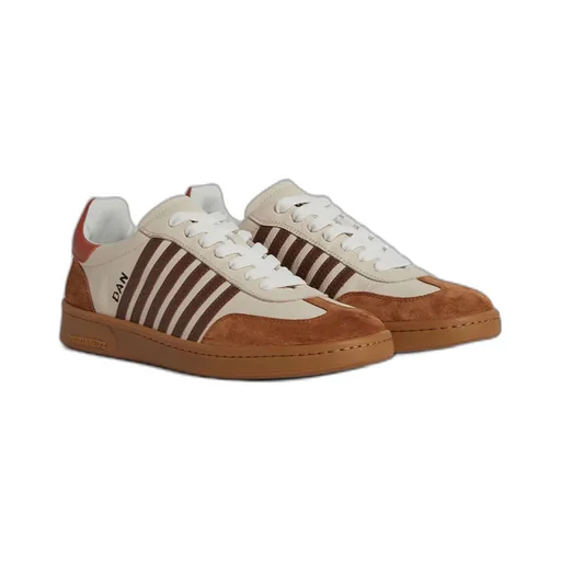 Round Toe Low-Top Sneakers