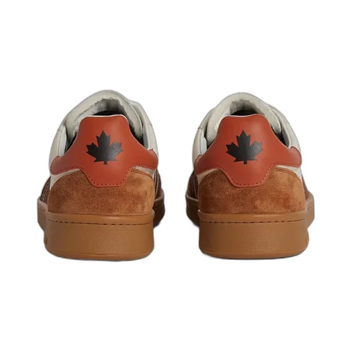 Round Toe Low-Top Sneakers