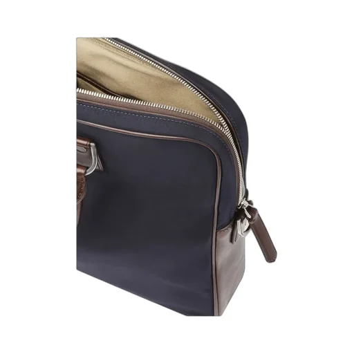 Logo Briefcase