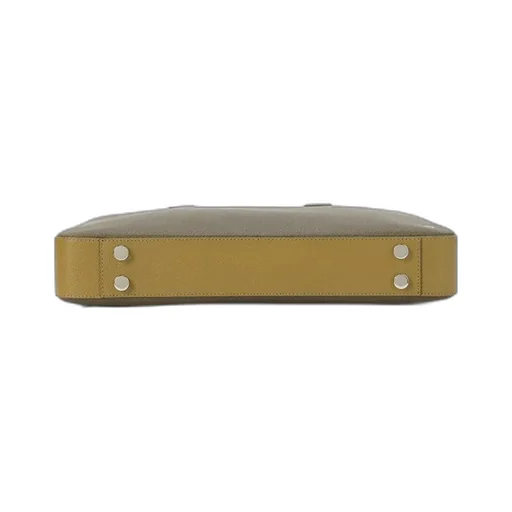 Logo Briefcase