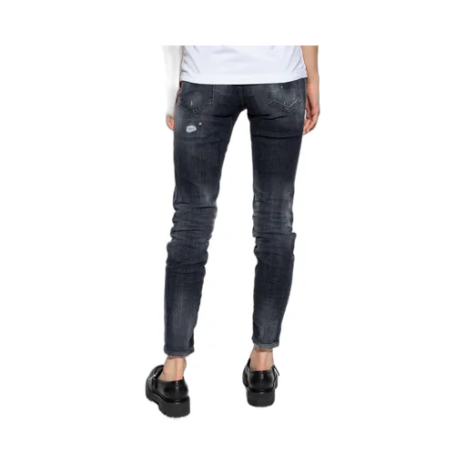 Jennifer Straight-Leg Distressed Skinny Jeans