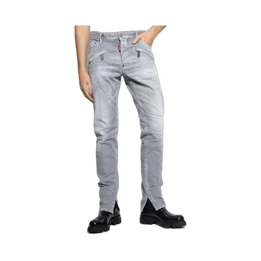 Distressed Skinny Jeans