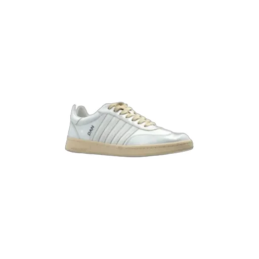 Boxer Low-Top Sneakers