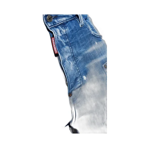 Loose-Fit Distressed Jeans