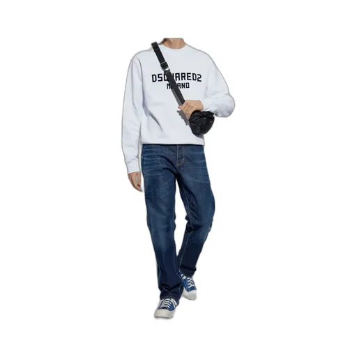 Logo Patch Straight-Leg Jeans