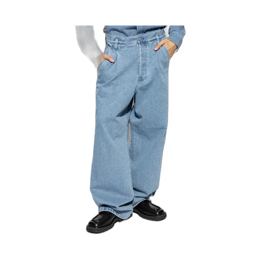 Belt-Loop Jeans