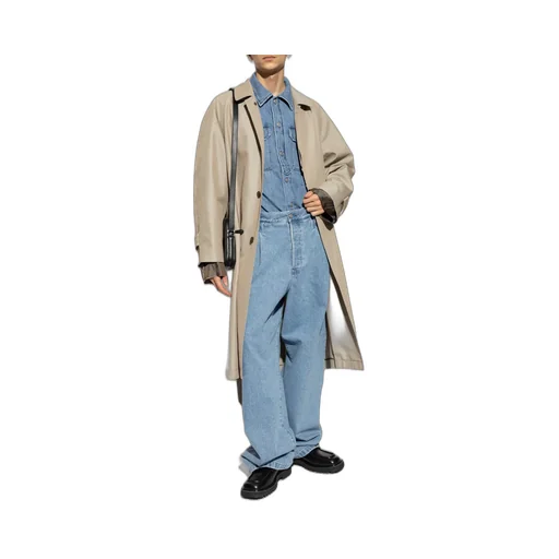 Belt-Loop Jeans