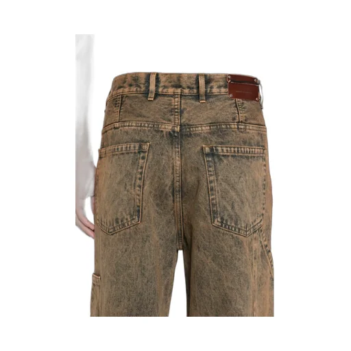 Belt-Loop Jeans