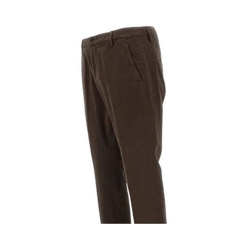 Slim Cut Stretched Chinos