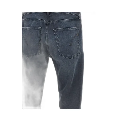 Dian Slim Carrot Jeans