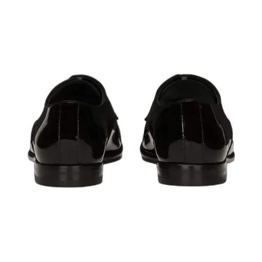 Round Toe Lace-Up Shoes