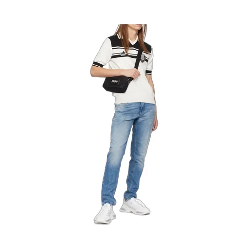 Airmaster Low-Top Sneakers