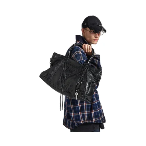 Le City Charm/Keychain