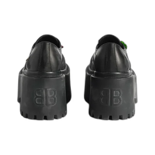 Strike Platform Derby With Charms