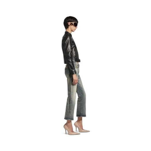 Lace Flared Capri Pants