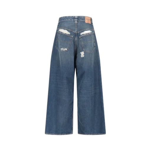 Distressed Baggy Jeans