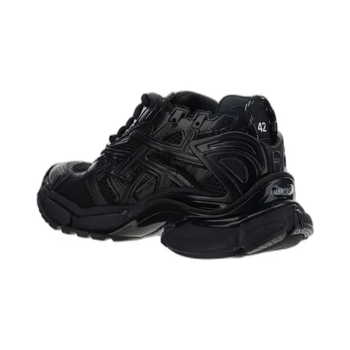 Runner Sneakers