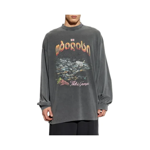 Tbilisi Long-Sleeved Large Fit T-Shirt