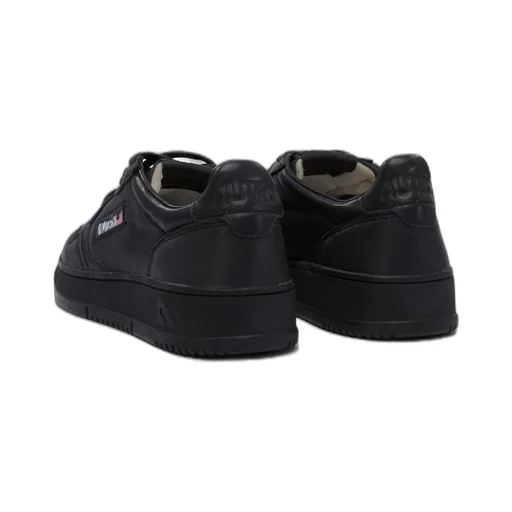 Medalist Low-Top Sneakers