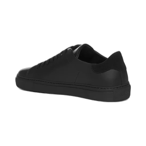 Clean 90 Low-Top Sneakers