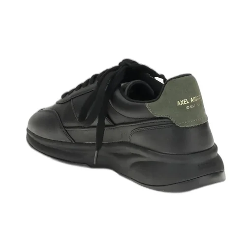 Genesis Neo Runner Sneakers