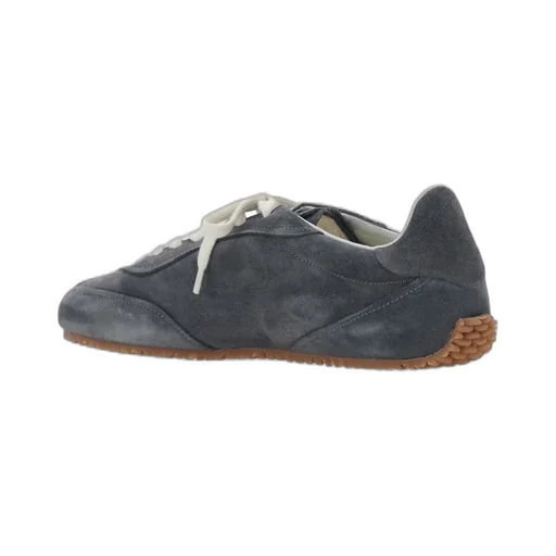 Daze Runner Round Toe Lace-Up Sneakers
