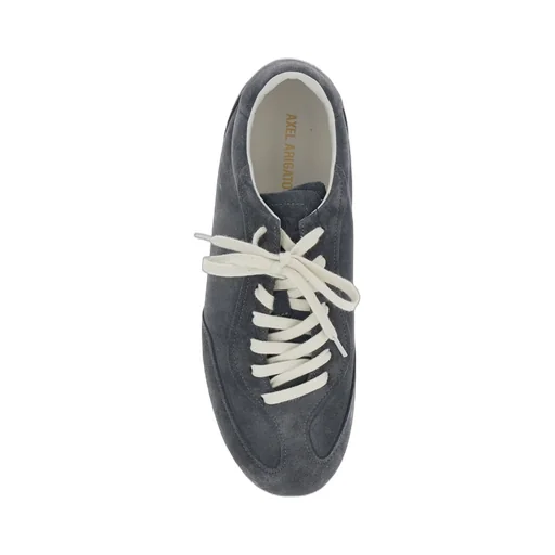 Daze Runner Round Toe Lace-Up Sneakers