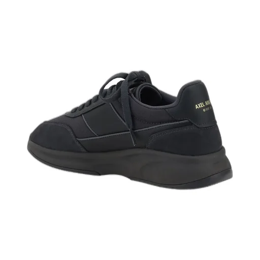 Genesis Neo Runner Sneakers