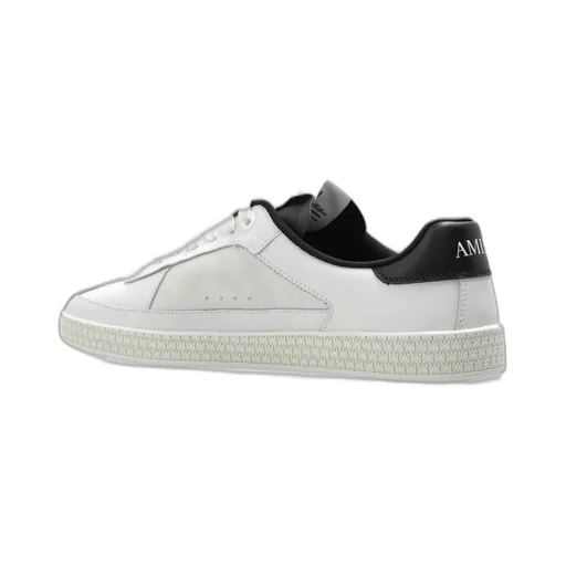 Pacific Star-Patch Low-Top Sneakers