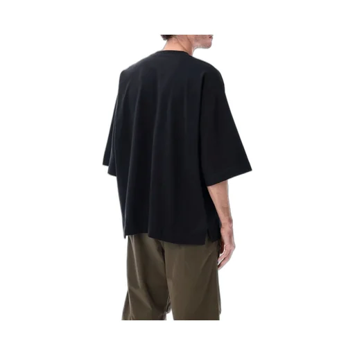 Pocket Detailed T-Shirt