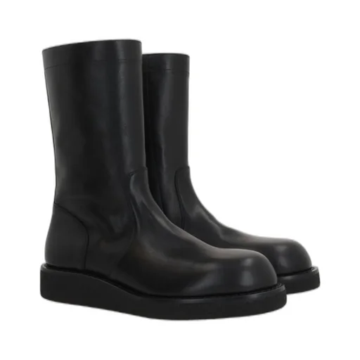 Round Toe Zipped Boots